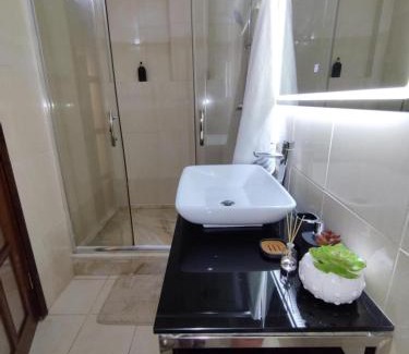 Praia Apartamento | Apartamento T1, amplo e arrejado
