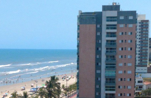 Mongagua Apartamento | Apartamento Temporada pé na areia