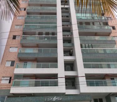 Mongagua Apartamento | Apartamento Temporada pé na areia