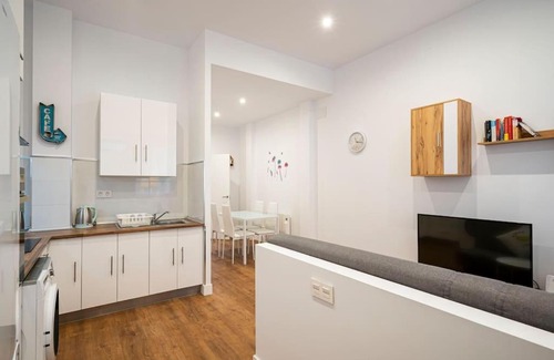 Pueblo Nuevo Apartamento | Apartamento tranquilo y familiar a 30 Min de SOL