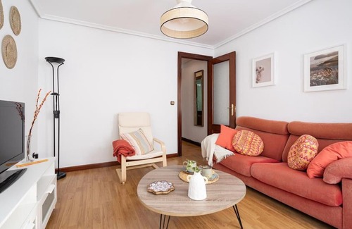 Gijon-Este Apartamento | Apartamento Trisquel