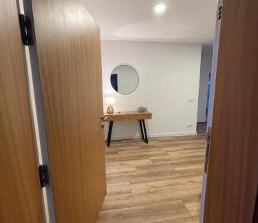 Praia da Vitoria Apartamento | Apartamento Tronqueiras
