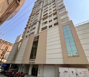 Morretes Apartamento | Apartamento vista mar, 2 quartos e garagem