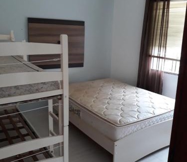 Bombinhas Apartamento | Apartamento Zimbros até 6 pessoas