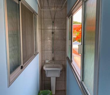 Cachoeira do Bom Jesus Apartamento | Apartamentos 800 metros do Mar - Residencial Vieira