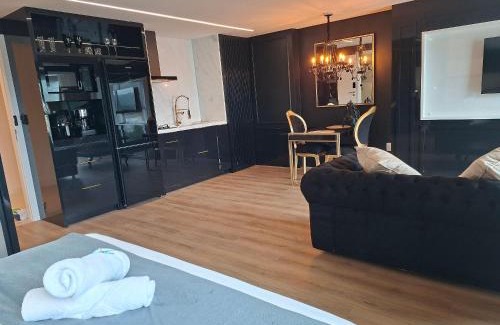 Itajai Apartamento | Apartamentos a 850m da Praia Brava - RCX