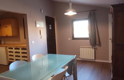 Lleida Apartamento | Apartamentos "Casa Melé" 3