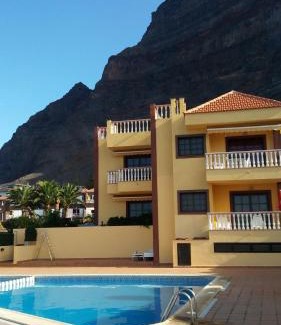 Playa de la Calera Apartamento | APARTAMENTOS EL CIENO