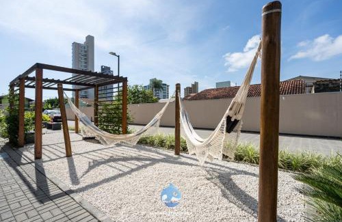 Picarras Casa | Apartamentos em Bal Piçarras 150 M DA PRAIA com Sacada Wi Fi, Piscina, Portaria 24h, Playground e vaga de GARAGEM