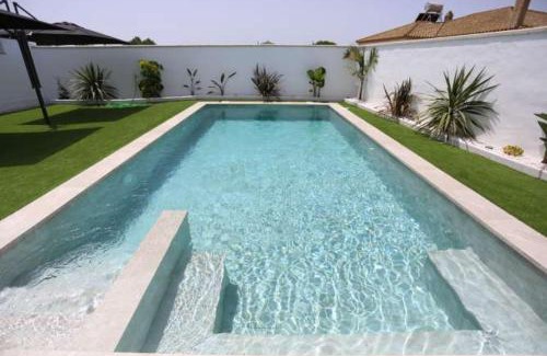 Campano Apartamento | APARTAMENTOS LA MAR SALÁ piscina compartida
