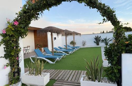 Campano Apartamento | APARTAMENTOS LA MAR SALÁ piscina compartida