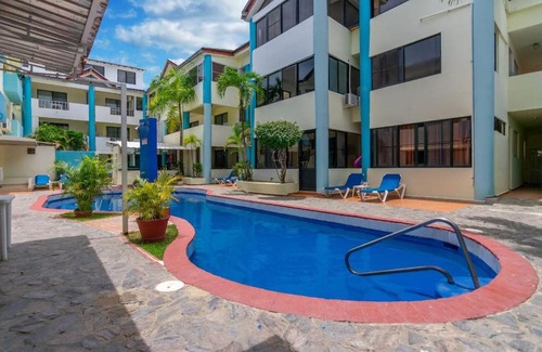 El Batey Apartamento | Apartamentos in Condo Plaza Europa