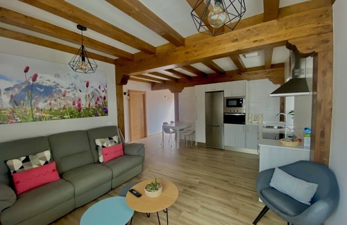 Mogrovejo Apartamento | Apartamentos la Ventana de Mogrovejo
