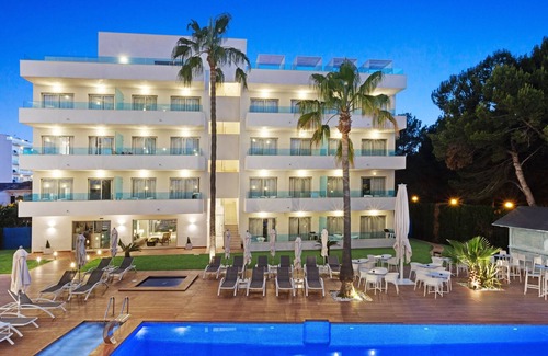 Les Meravelles Apartamento | Apartamentos Metropolitan Juka Playa