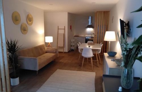 Vila Praia de Ancora Apartamento | Apartamentos Areia e Mar Norte