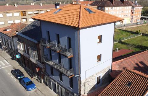 Cornellana Apartamento | Apartamentos Puerta de Occidente