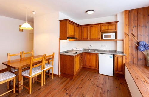 Tredos Apartamento | Apartamentos Rentarán