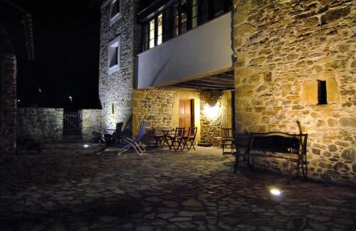 Yerbo Apartamento | Apartamentos Rurales Ca Lulón