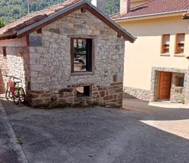 Campo de Caso Apartamento | Apartamentos Rurales El Lleron