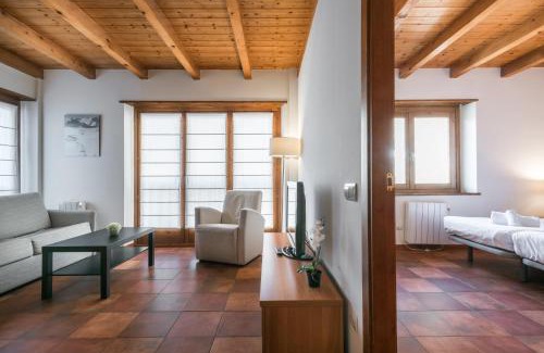 Salardu Apartamento | Apartamentos SNÖ Mont Romies Unhola