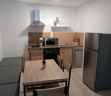 Ávila Apartamento | Apartamentos turisticos Ávila Puerta de San Isidro 1-4