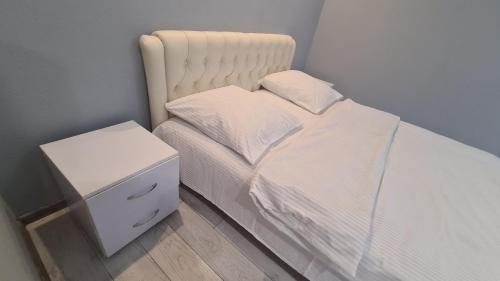 Krivoy Rog Apartamento | Apartaments on vulytsia Heroiv Ato 32 (97th Kvartal)