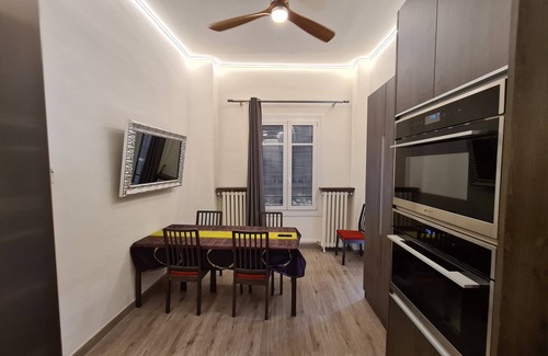 Vic Condominio | Apartaments Vicus 3, con vistas de la Plaza Mayor de Vic