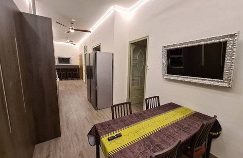 Vic Condominio | Apartaments Vicus 3, con vistas de la Plaza Mayor de Vic