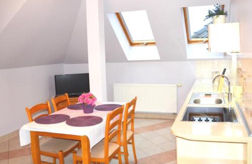 Stronie Slaskie Cama Y Desayuno | Apartamenty Dom na Wzgórzu Gardenia