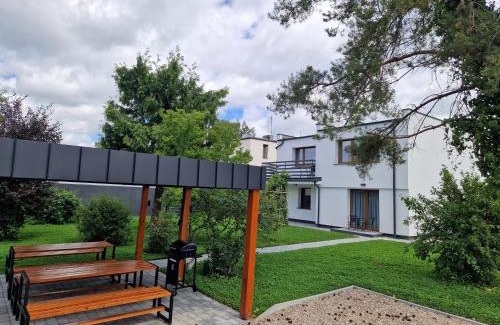 Gniezno Apartamento | Apartamenty-Dom Pod Sosną