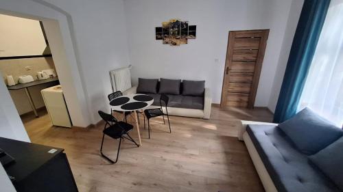 Bierutowice Apartamento | Apartamenty Droga na Śnieżkę