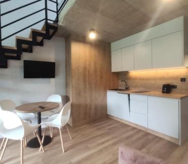 Stegna Apartamento | Apartamenty Gajówka- rowery, plac zabaw, sauna, jacuzzi
