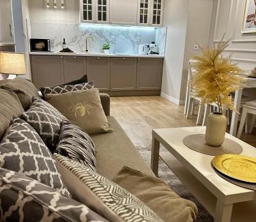 Kielce Apartamento | Apartamenty Kielce- CAPPUCCINO APARTAMENT, faktura, parking, centrum