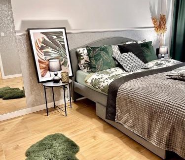 Kielce Apartamento | Apartamenty Kielce- GREEN FOREST APARTAMENT, faktura, parking, centrum