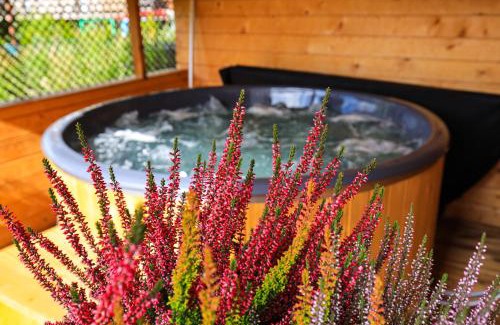 Poronin Apartamento | Apartamenty Na Przełaj - LUX - zewnętrzna sauna fińska i zewnętrzne gorące jacuzzi - cały rok!