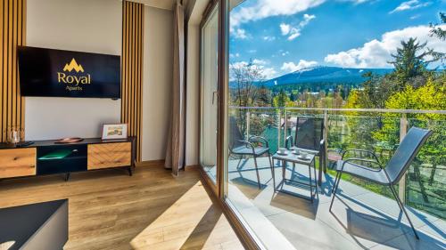 Szklarska Poreba Apartamento | Apartamenty z basenem i saunami STONE HILL RESORT III VIP Centrum by Royal Aparts
