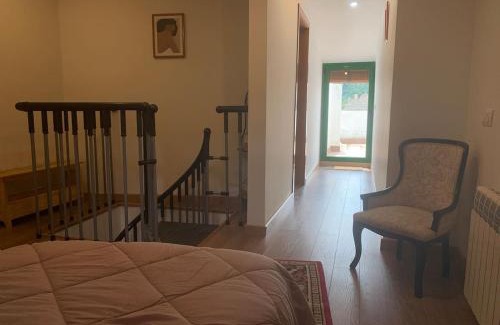 Montesquiu Apartamento | ApartaMonti Dúplex