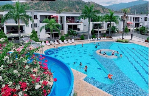 Zona Colonial Apartamento | Apartasol en ciudadela santa fe vista a la piscina