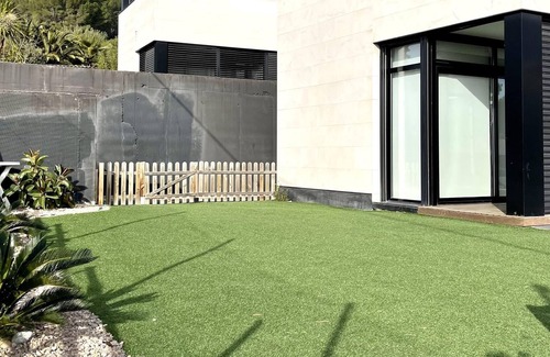 Castellvell Villa | APARTBEACH VILLAS DE CASTELLVELL CON FABULOSAS VISTAS EN LA COSTA DORADA