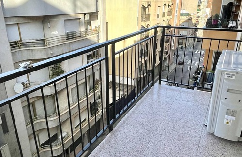 Reus Apartamento | APARTBEACH EL CARRILET CÉNTRICO Y LUMINOSO