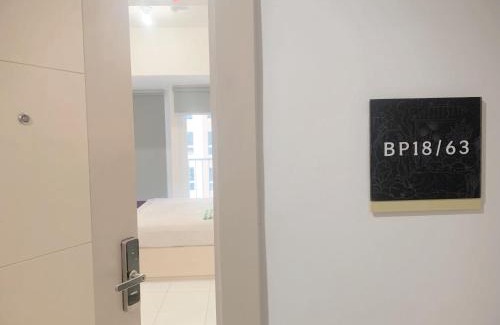 Java Hotel | Apartemen Tokyo Riverside PIK 2 by Benchmark