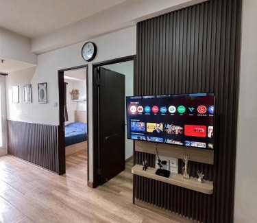 Jakarta Apartamento | Apartement in west jakarta Tibonne House