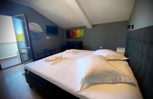 Rab Town Cama Y Desayuno | Apartements and rooms next to the Sea - Belveder Rab Sea and Sunset wiew