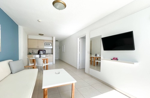 Playa del Inglés Apartamento | Aparthotel Playa del Sol - Adults Only