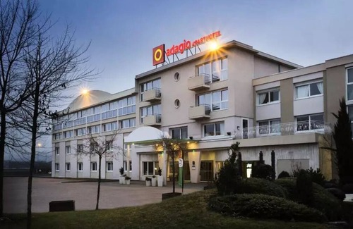 Thoiry Apartamento | Aparthotel Adagio Geneva Saint-Genis-Pouilly**** - Large Studio 2 People