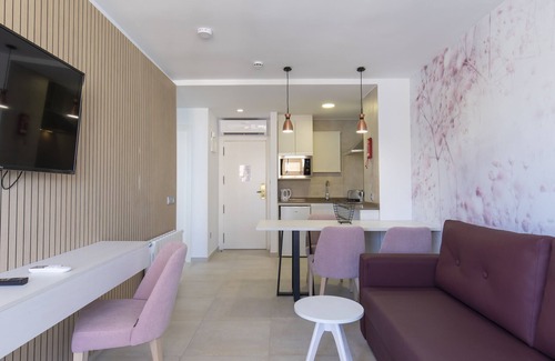 Benidorm Apartamento | Aparthotel BCL Levante Beach