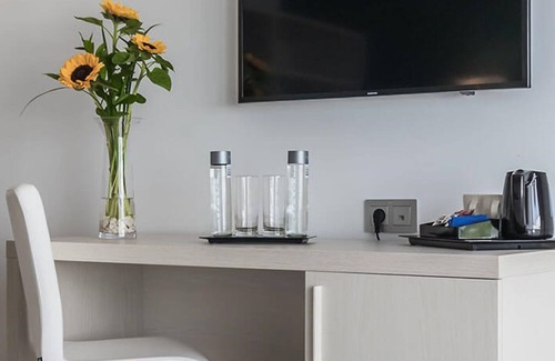 Esquinzo Apartamento | Aparthotel Esquinzo Y Monte Del Mar
