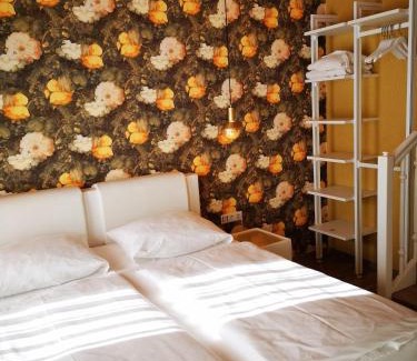Bad Waltersdorf Apartamento | Aparthotel "Goldener Hahn Apartments"