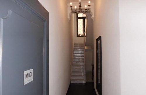 Brussels Cama Y Desayuno | Aparthotel Midi Residence