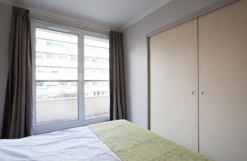Issy-les-Moulineaux Apartamento | Aparthotel Paris 15 Porte de Versailles